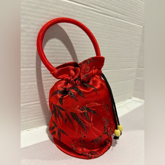 Chinese New Year Silk Handbag Floral Drawstring Purse - Picture 1 of 6